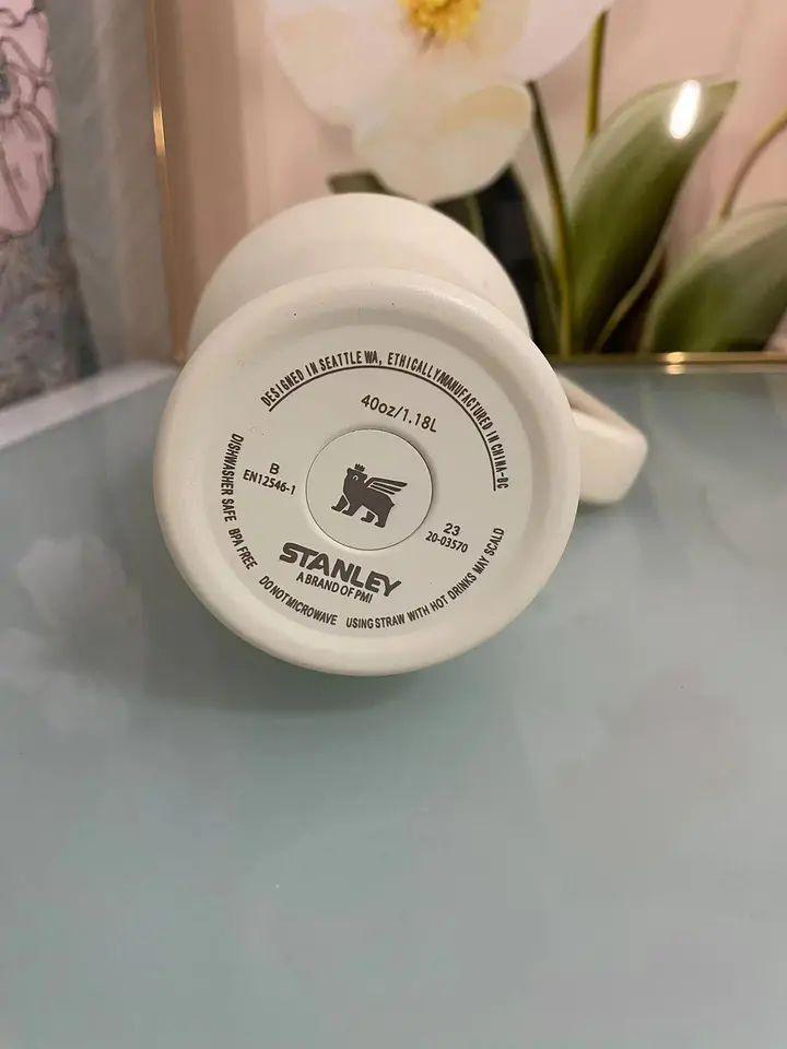 Copo Stanley 1,18L (Isolador Térmico)